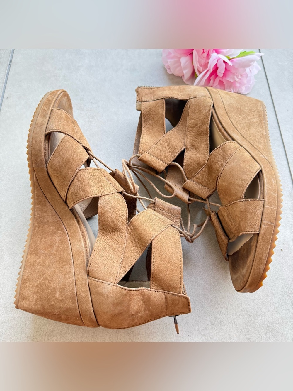 EILEEN FISHER Dibs tan leather suede lace up wedge heel sandalsSZ 9 leather zip